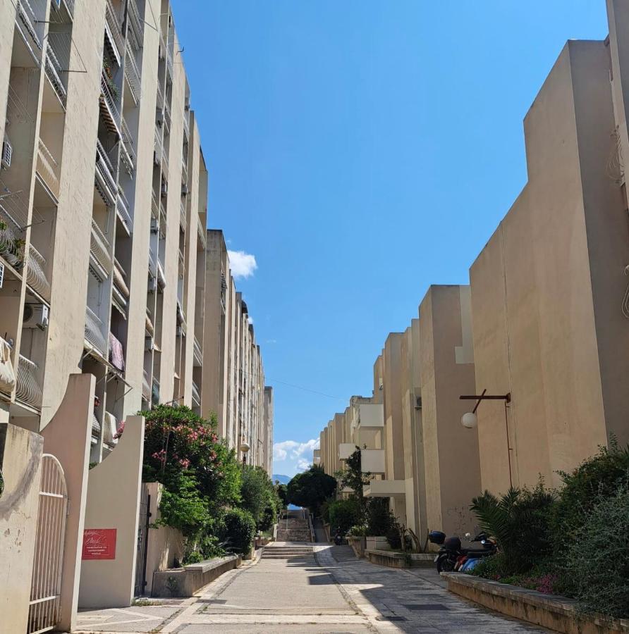 Trstenik Central Split Kültér fotó