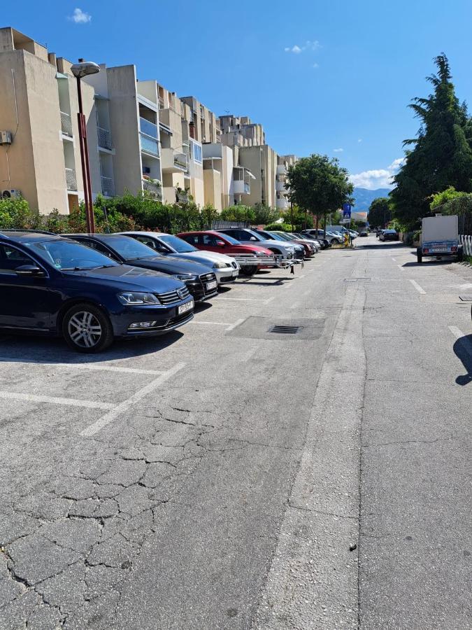 Trstenik Central Split Kültér fotó