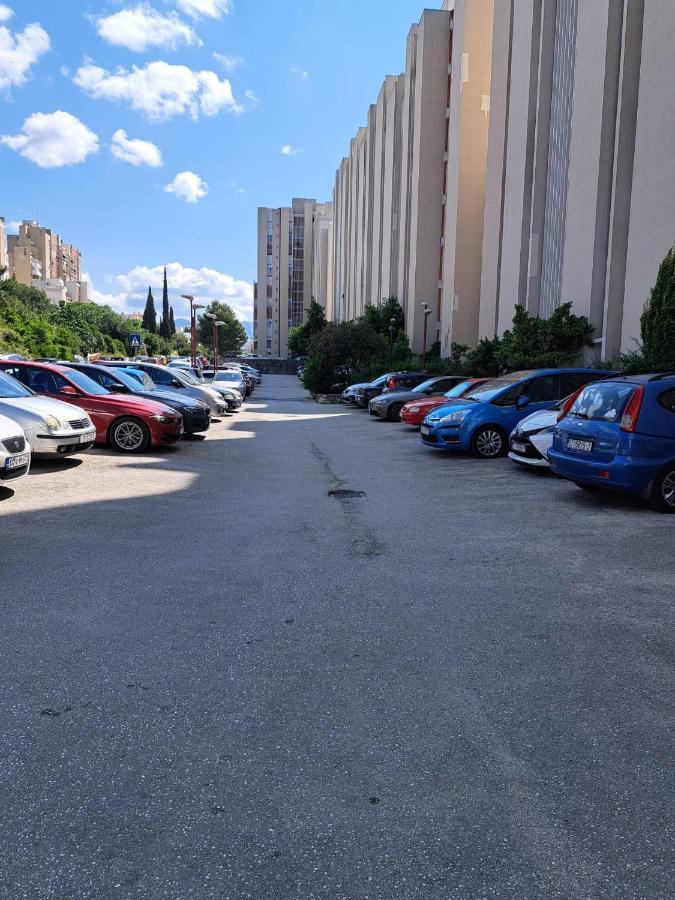 Trstenik Central Split Kültér fotó